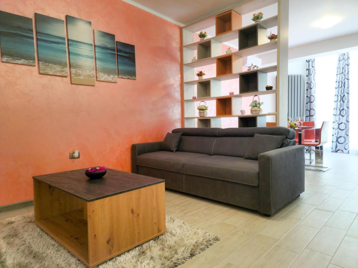 Sole Alezzi Beach Apartment Năvodari Exterior foto